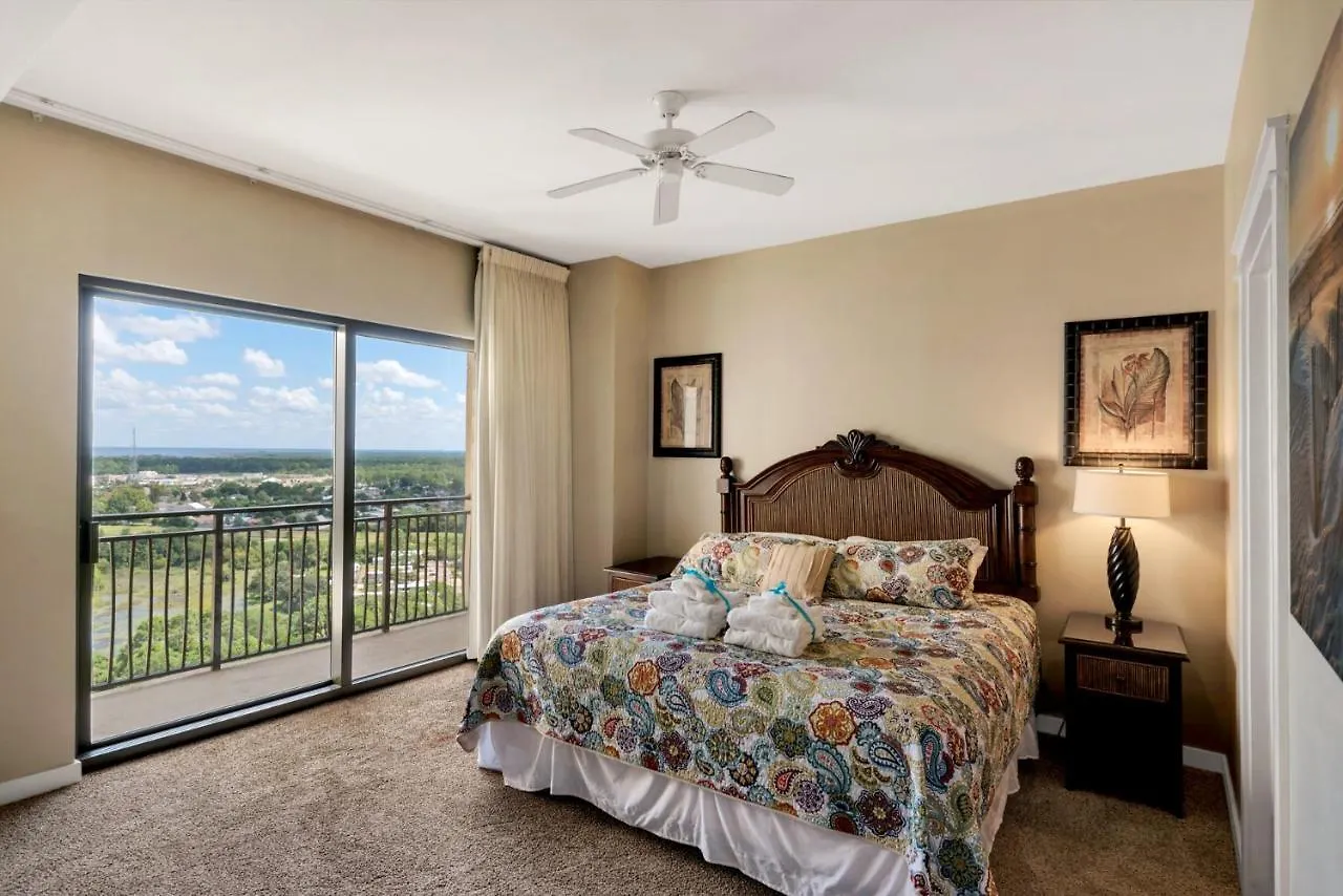 Across From The Beach! Near Pier Park & Dining! Sleeps 6! 2 Bedroom / 2 Ba! Panama City Beach