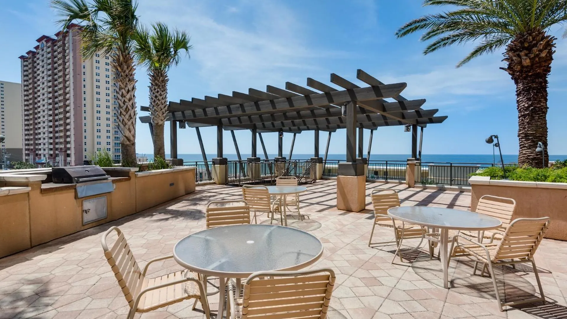 Across From The Beach! Near Pier Park & Dining! Sleeps 6! 2 Bedroom / 2 Ba! Panama City Beach 0*,  United States